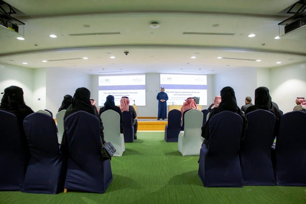 مؤتمر مؤتمر بجامعة القصيم يناقش استدامة الموارد الطبيعية ضمن جلسات علمية متخصصة.