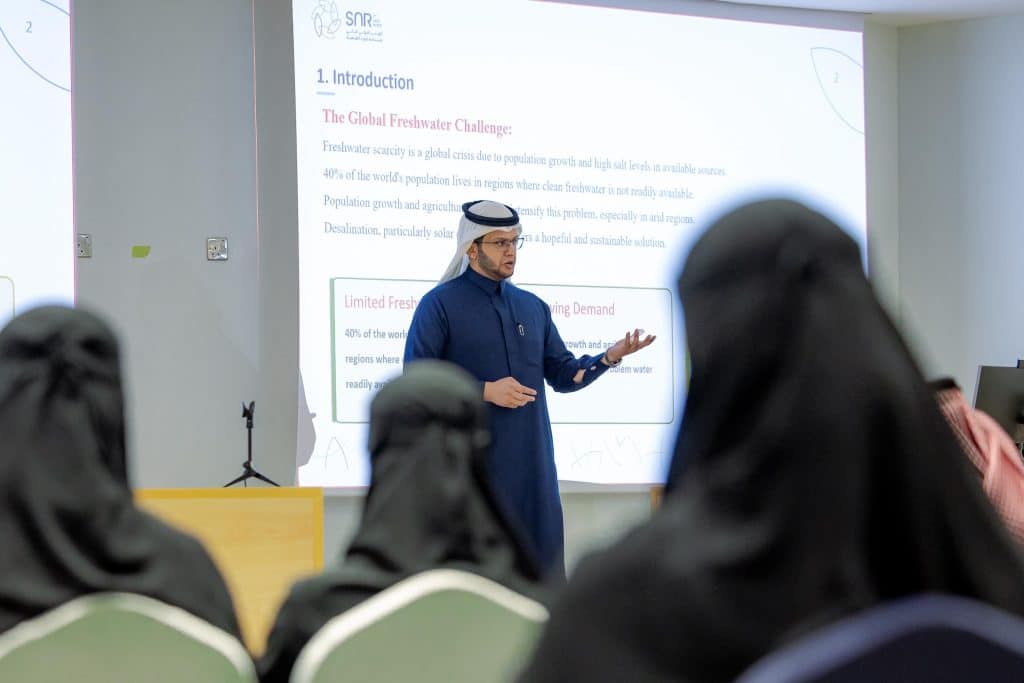 محاضر يناقش المياه العالمية في المؤتمر الدولي الثاني بجامعة القصيم.
