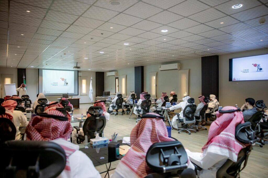 Deans of departments at Qassim University attend an intensive training program under the presidency of the university president.